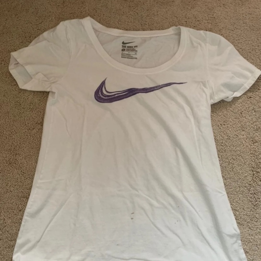 Nike t-shirt